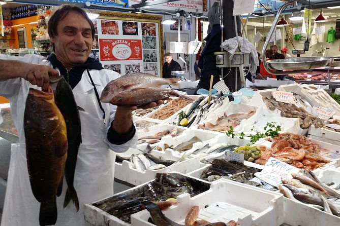 food-tasty-walking-tour-in-civitavecchia