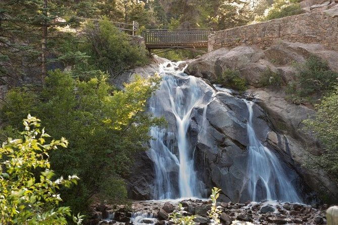 foothills-history-and-garden-of-the-gods-jeep-tour