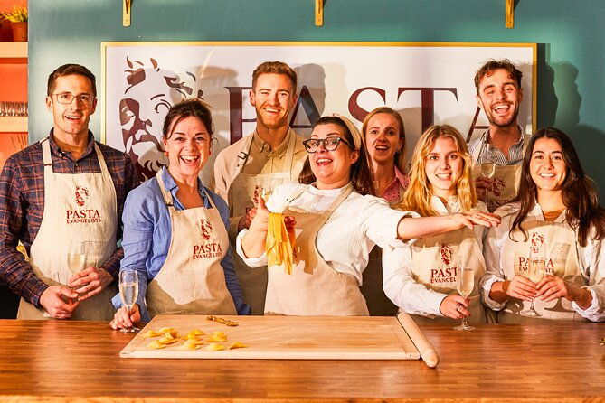 fresh-pasta-making-unlimited-prosecco-in-london