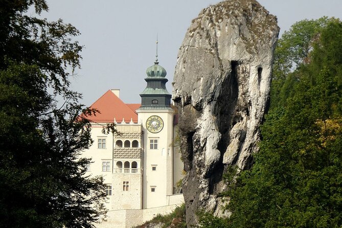 from-krakow-ojcow-national-park-and-pieskowa-skala-castle