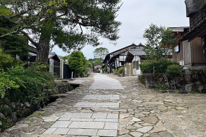 from-nagoya-nakasendo-trail-with-cultural-experience-transport