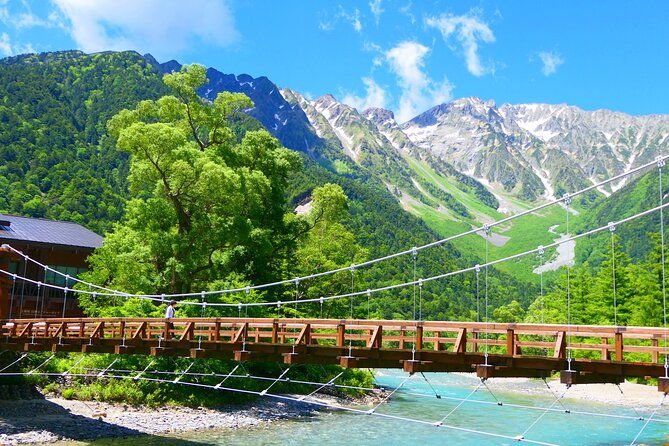 from-takayama-alpine-splendor-shinhotaka-ropeway-and-kamikochi