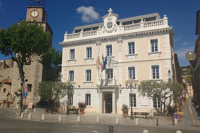 full-day-3-village-tour-of-provence-splendid-secret