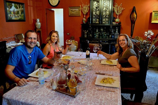 full-day-small-group-truffle-hunting-in-tuscany-with-lunch