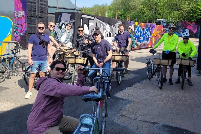 fun-public-bike-tour-in-glasgow