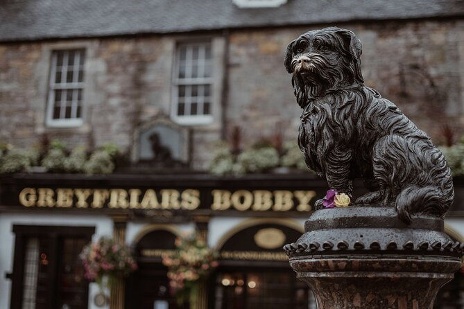 ghosts-of-edinburgh-bloody-past-exploration-game-and-tour