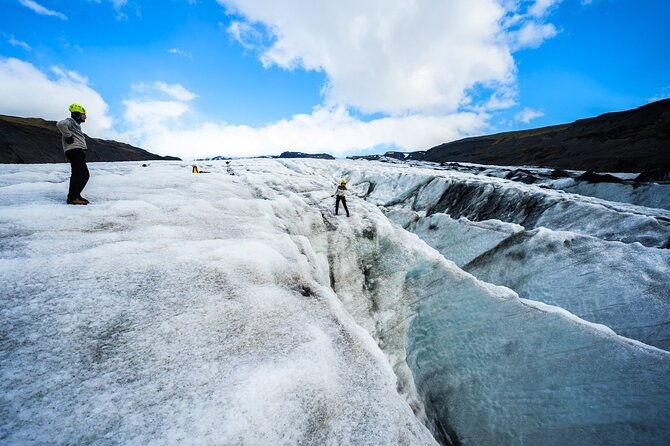 glacier-hike-w-photos-south-coast-waterfalls-black-sand-beach