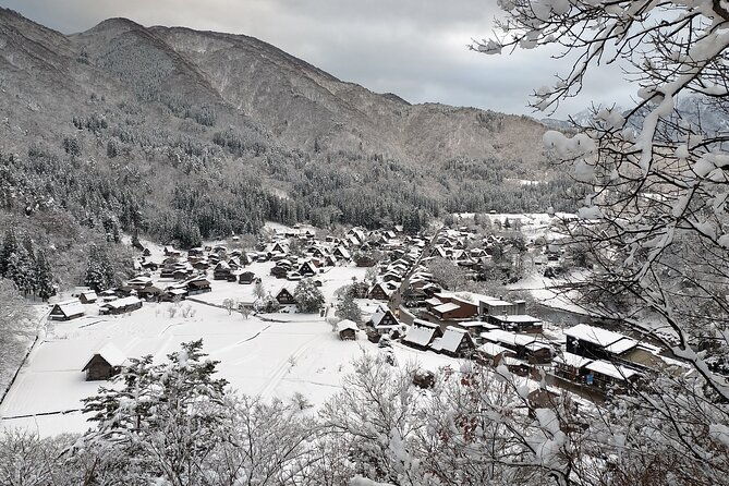 gokayama-and-shirakawago-photoshoot-by-professional-photographer