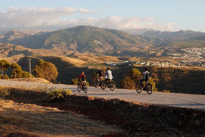 granada-alhambra-and-sierra-nevada-sunset-views-by-e-bike