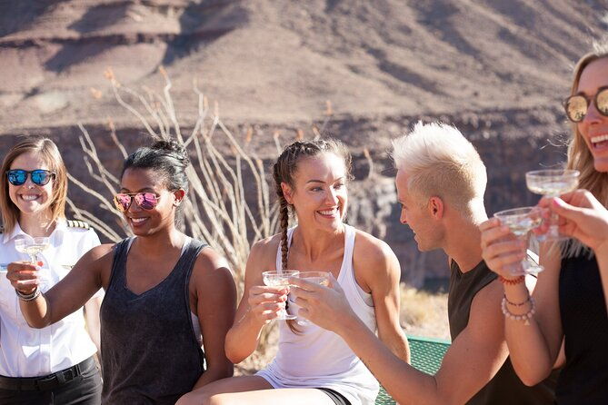 grand-canyon-west-rim-helicopter-tour-with-champagne-toast