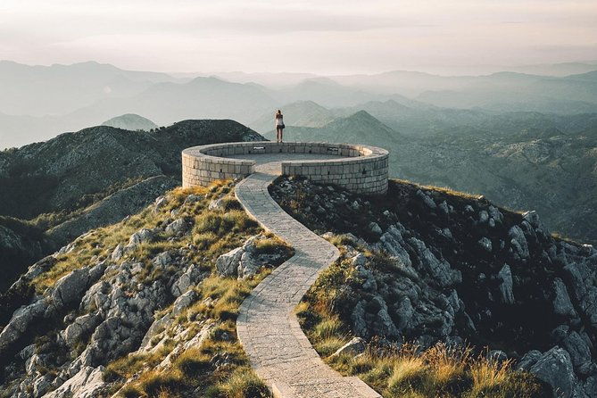great-montenegro-tour-lovcen-npmausoleum-lovcenriver-of-crnojevicsveti-stefan