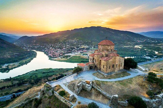 group-tour-must-see-of-georgia-in-2-days-from-yerevan