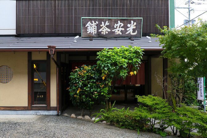 hakata-old-town-walking-tour-tracing-the-true-history-of-fukuoka