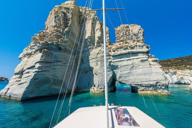 half-day-boat-tour-to-kleftiko-milos