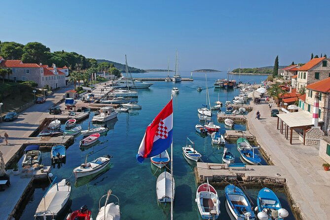 half-day-speedboat-tour-to-three-islands-from-trogir