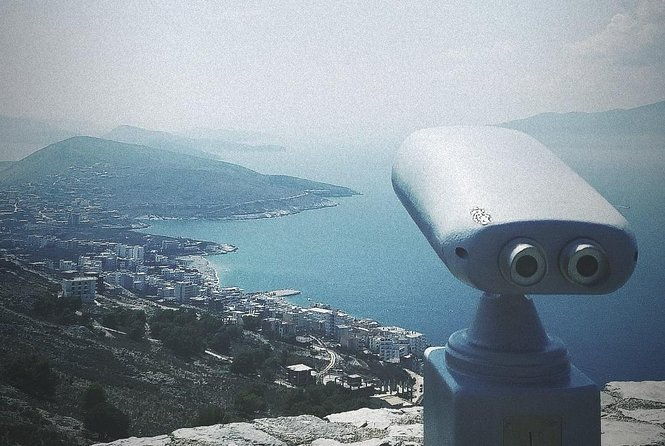 half-day-tour-in-south-albania-blue-eye-lekursi-castle-ksamil