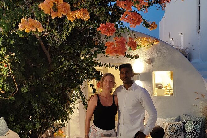half-day-traditional-micro-restaurant-in-santorini