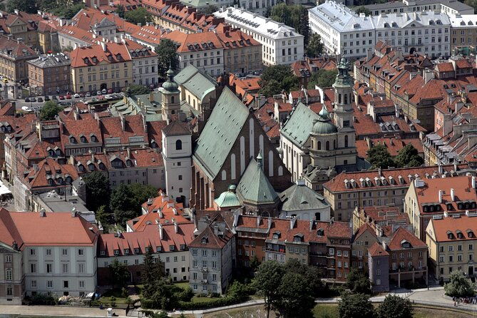 half-day-warsaw-layover-tour-by-minivan-with-airport-pickup