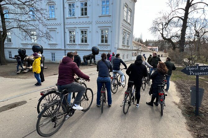 hidden-prague-bike-tour