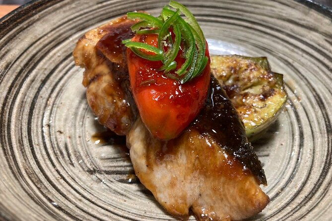 hiroshima-night-tour-craft-beer-and-local-bites