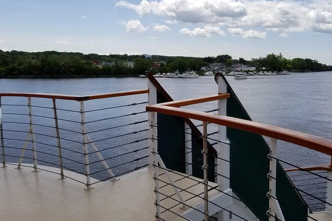 hudson-river-sightseeing-cruise-from-albany