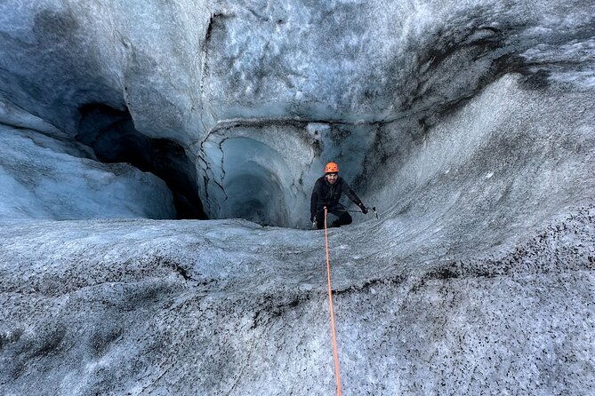 ice-climbing-at-solheimajokull