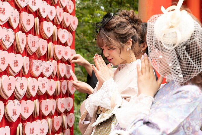 inuyama-private-tour-with-kimono-and-sado-experience-from-nagoya