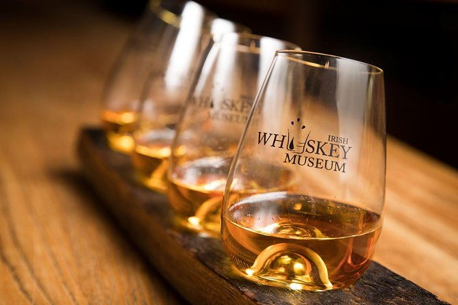 irish-whiskey-museum-whiskey-blending-experience