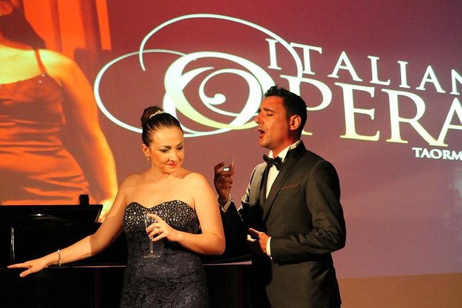 italian-opera-in-taormina