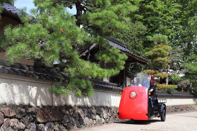 izushi-matchmaking-red-stamp-tour-local-tour-guide