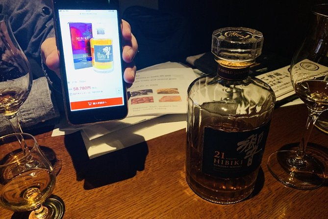 japanese-whisky-tasting-experience-at-local-bar-in-tokyo