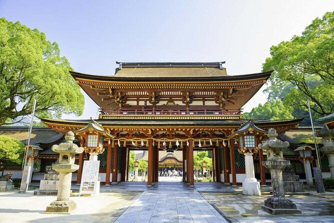 japans-dazaifunanzoin-and-mountaintop-full-day-private-tour