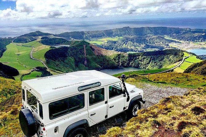 jeep-tour-full-day-sete-cidades-lagoa-do-fogo-with-lunch-and-drinks-included