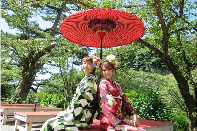 kanazawa-6-hr-private-guided-tour-kimono-experience