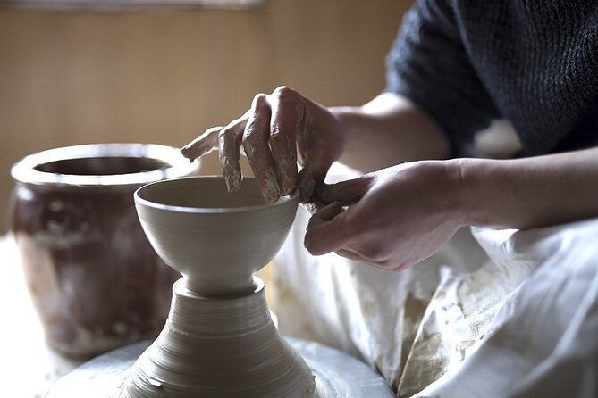 kanazawa-art-traditional-pottery-workplace-insights