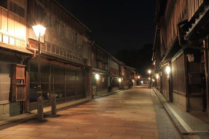 kanazawa-private-night-photoshoot-by-professional-photographer