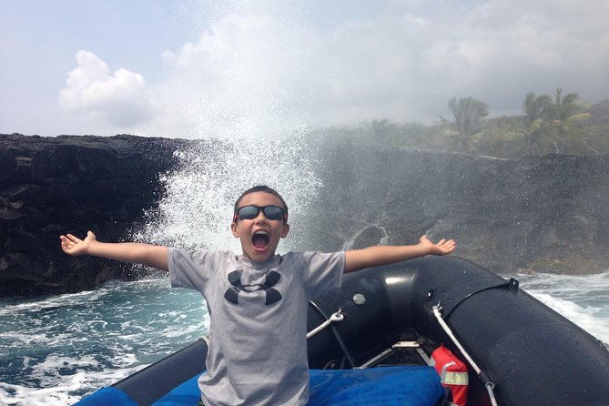 kealakekua-bay-snorkeling-tour-4-hour-kona-zodiac-adventure