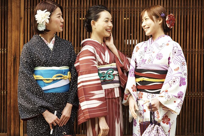 kimono-self-photo-shoot-experience-near-tourist-attractions