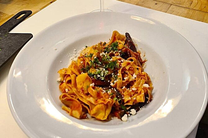 kitchen-of-mamma-pasta-cooking-class-with-market-visit-in-rome