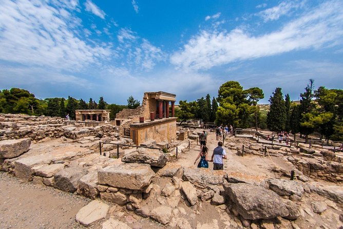 knossos-palace-and-plateau-of-lassithi-from-heraklion-region