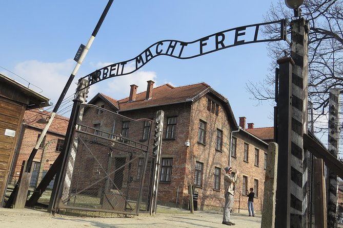 krakow-auschwitz-birkenau-and-salt-mine-guided-visits-in-one-day