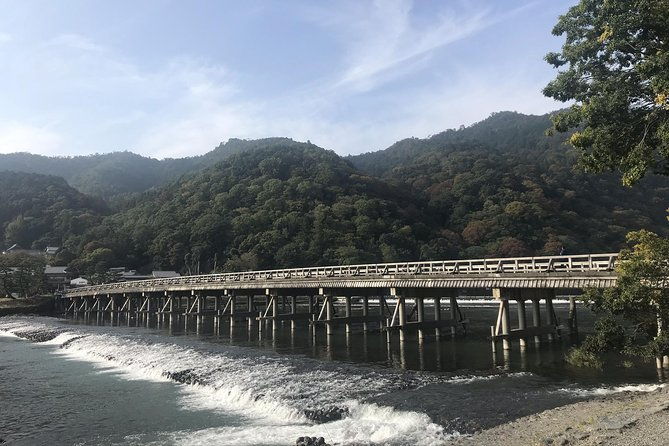 kyoto-descending-arashiyama-private
