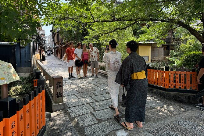 kyoto-half-day-private-tour-gion-geisha-districts-kiyomizu