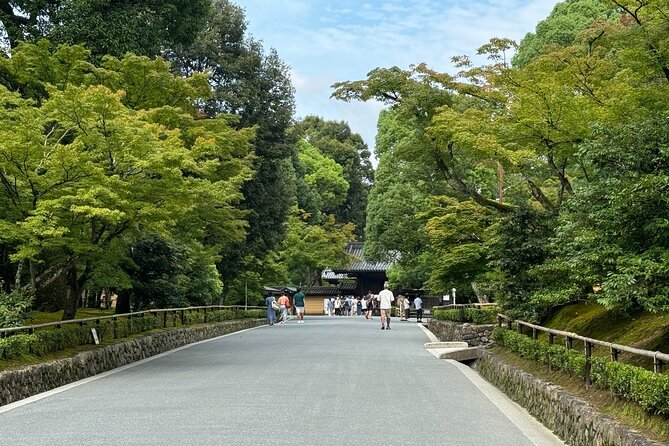 kyoto-kinkakuji-golden-pavilion-private-tour-in-90-minutes-2