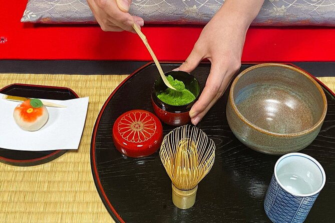 kyoto-kiyomizu-tea-ceremony-with-scenic-garden-views