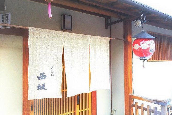 kyoto-samurai-and-geisha-town-private-walking-tour