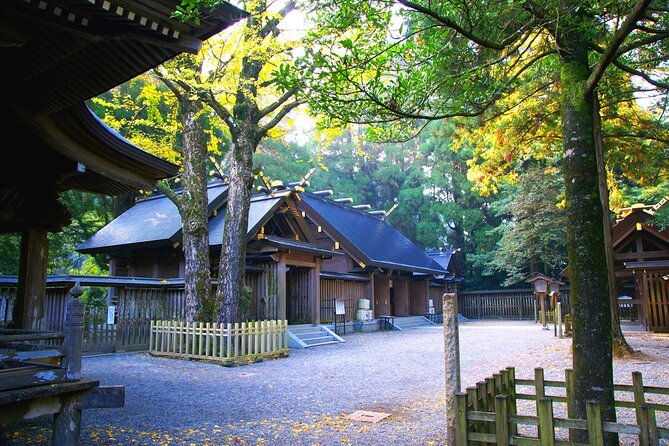 kyushu-day-trip-miyazaki-takachiho-gorge-and-shrine-from-fukuoka