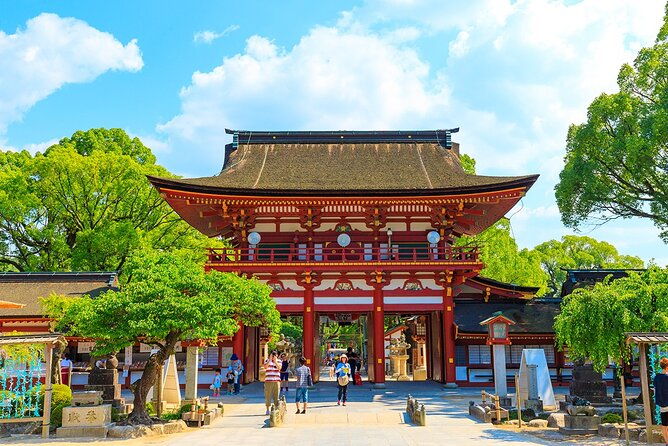 kyushu-full-day-tour-with-dazaifu-shrine-frog-temple-and-yufuin