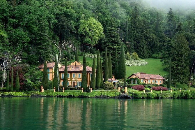 lake-como-private-boat-tour-2h-como-villa-balbianello-more