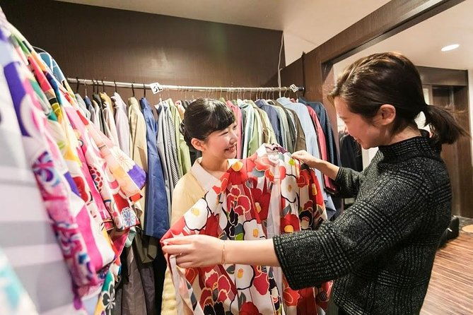 long-sleeved-furisode-kimono-experience-in-kyoto